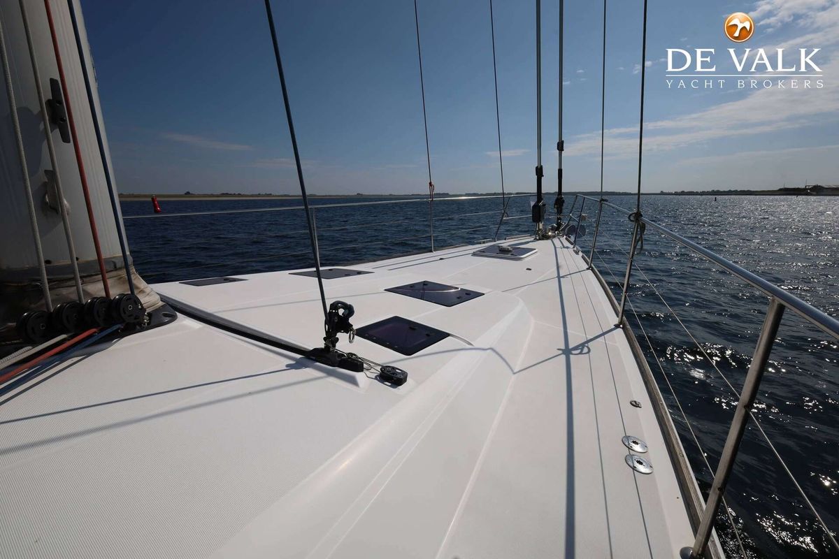 2010 Beneteau Oceanis 58