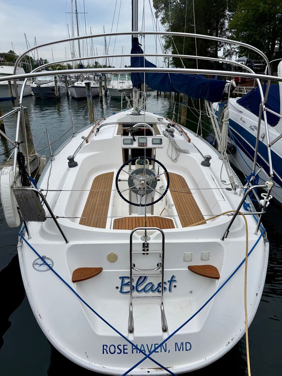 2000 Dufour 32 Classic