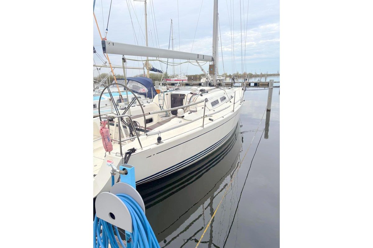 2006 X-Yachts X-35 One Design