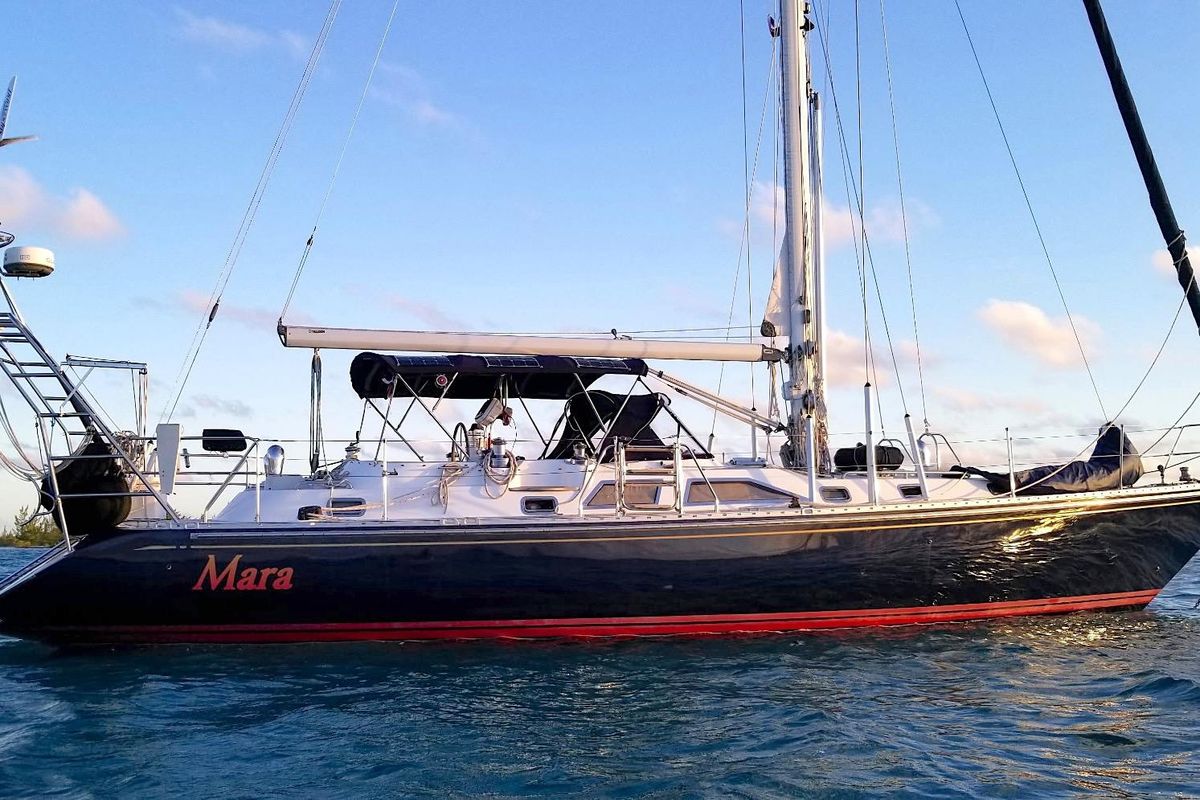 1998 Hylas 49