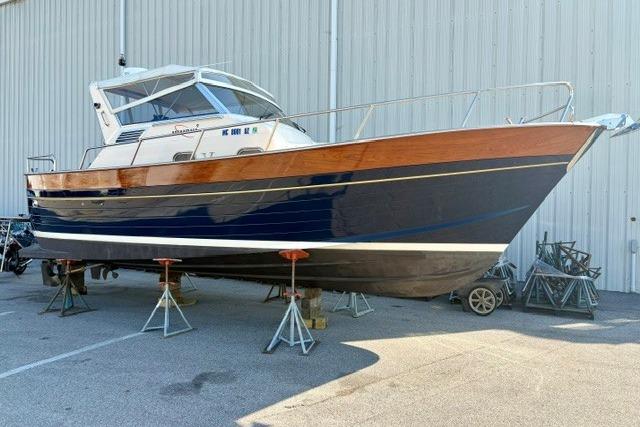 2001 Apreamare 9 M for sale in Grand Haven, Michigan