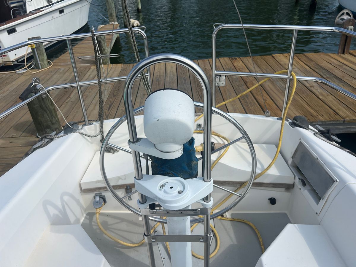 1987 Catalina 30