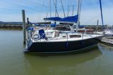 1985 Hunter 28.5
