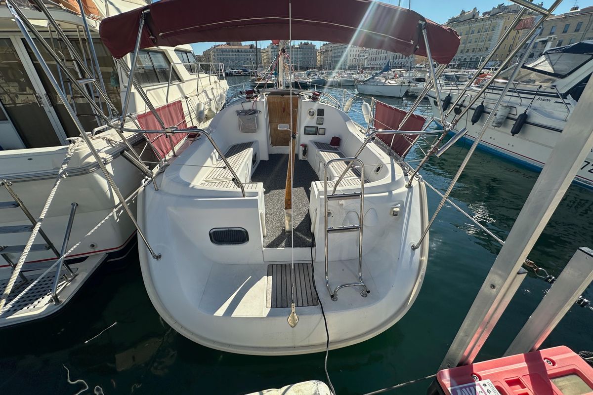 2003 Beneteau Oceanis Clipper 311