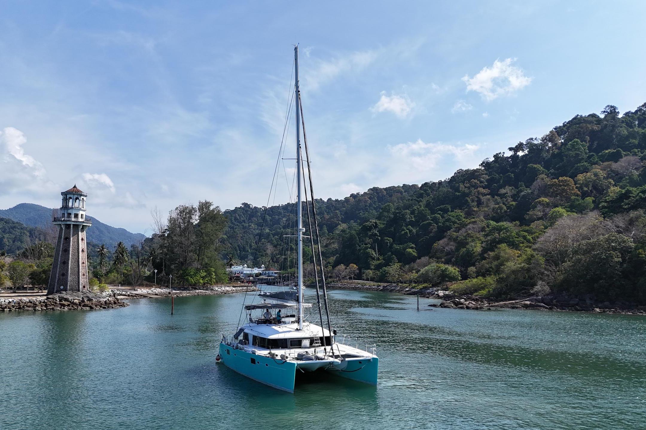 2012 Lagoon 560