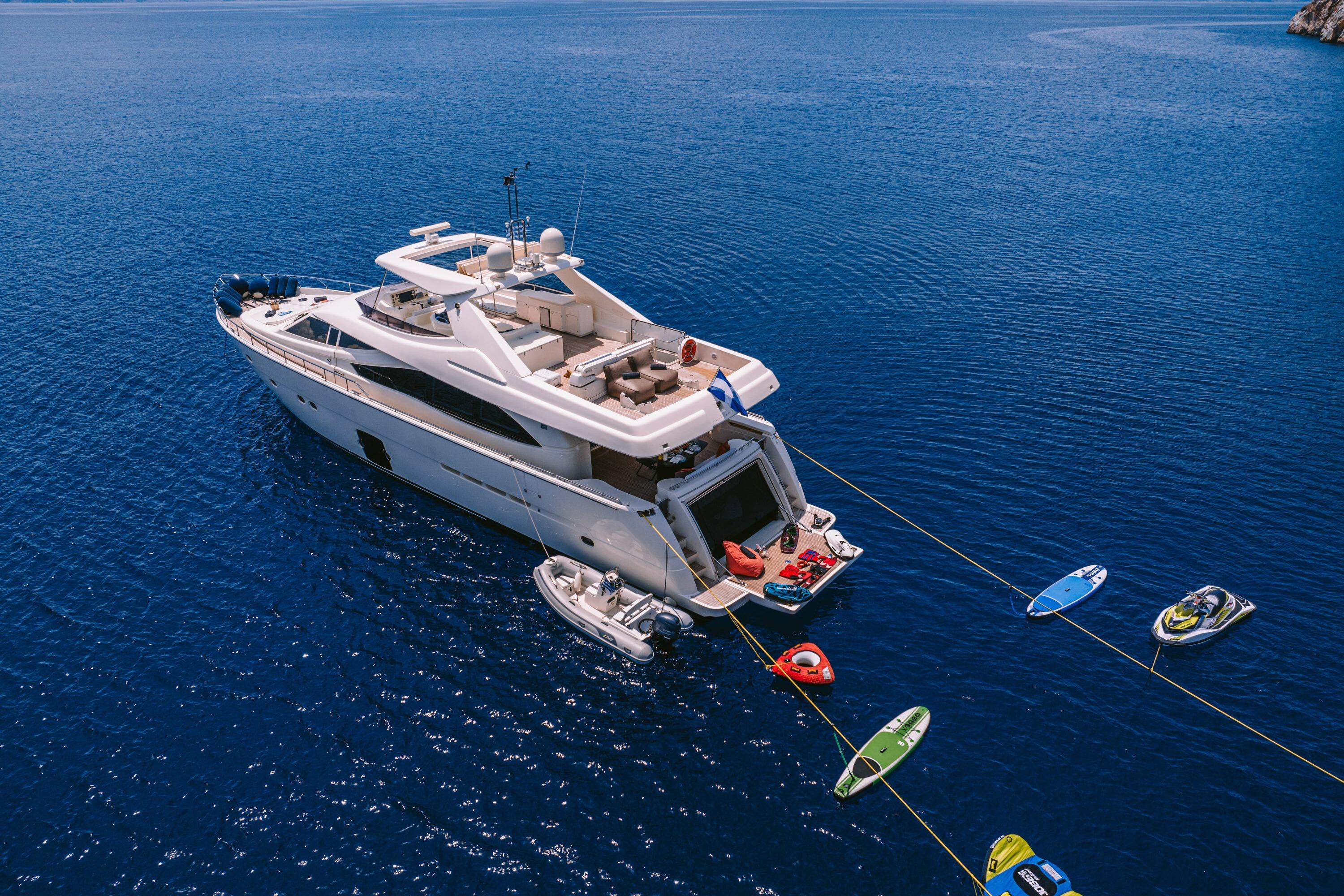 2009 Maybe Not 272' Ferretti Yachts