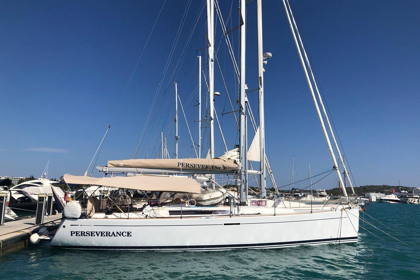2012 Grand Soleil Grand Soleil 43 OT for sale in Marseille, Bouches-du-Rhône, France