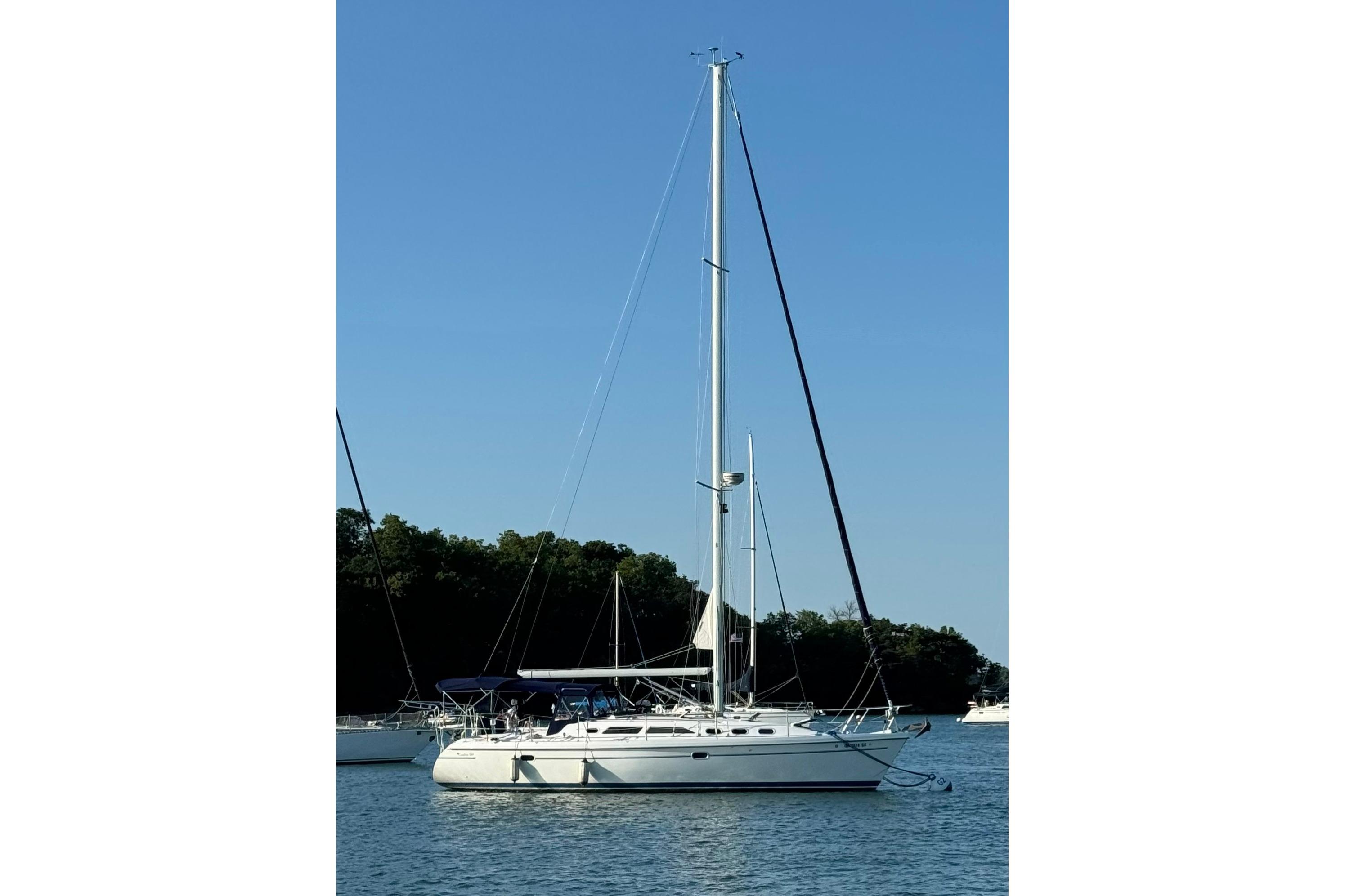 2000 Catalina 380 for sale in Port Clinton, Ohio