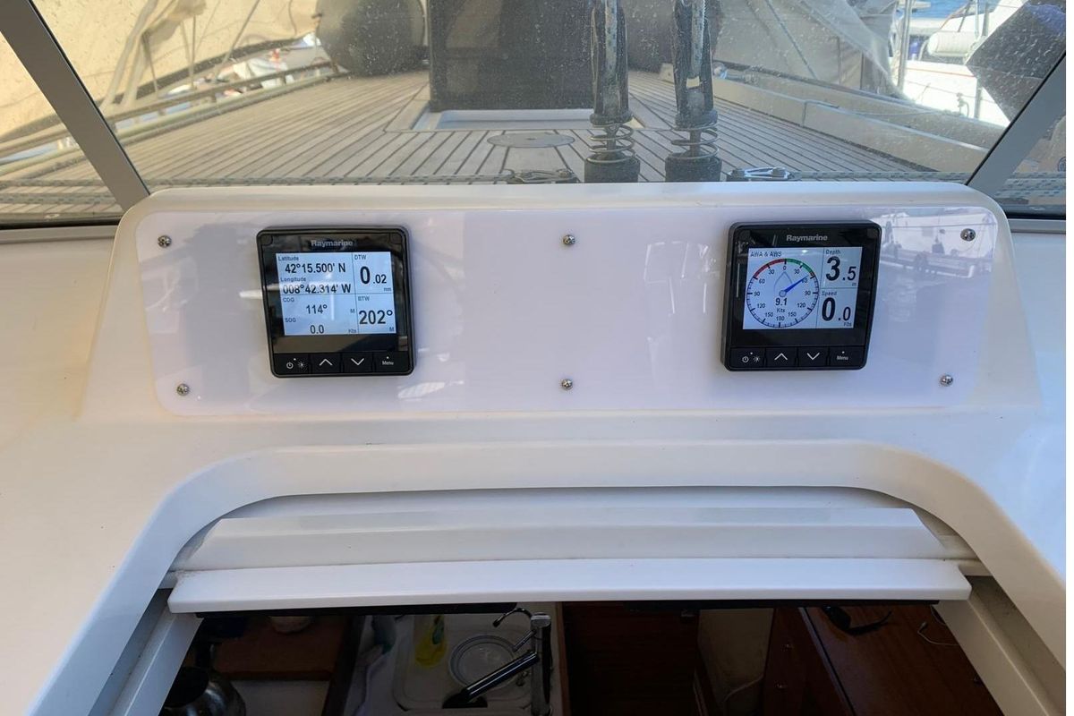 2011 X-Yachts Xc 38 for sale in Marseille, Bouches-du-Rhône, France 40 ft