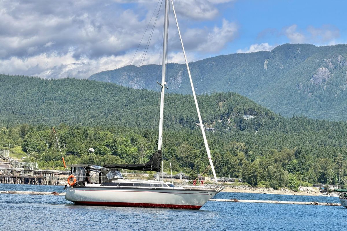 1979 Dufour 31
