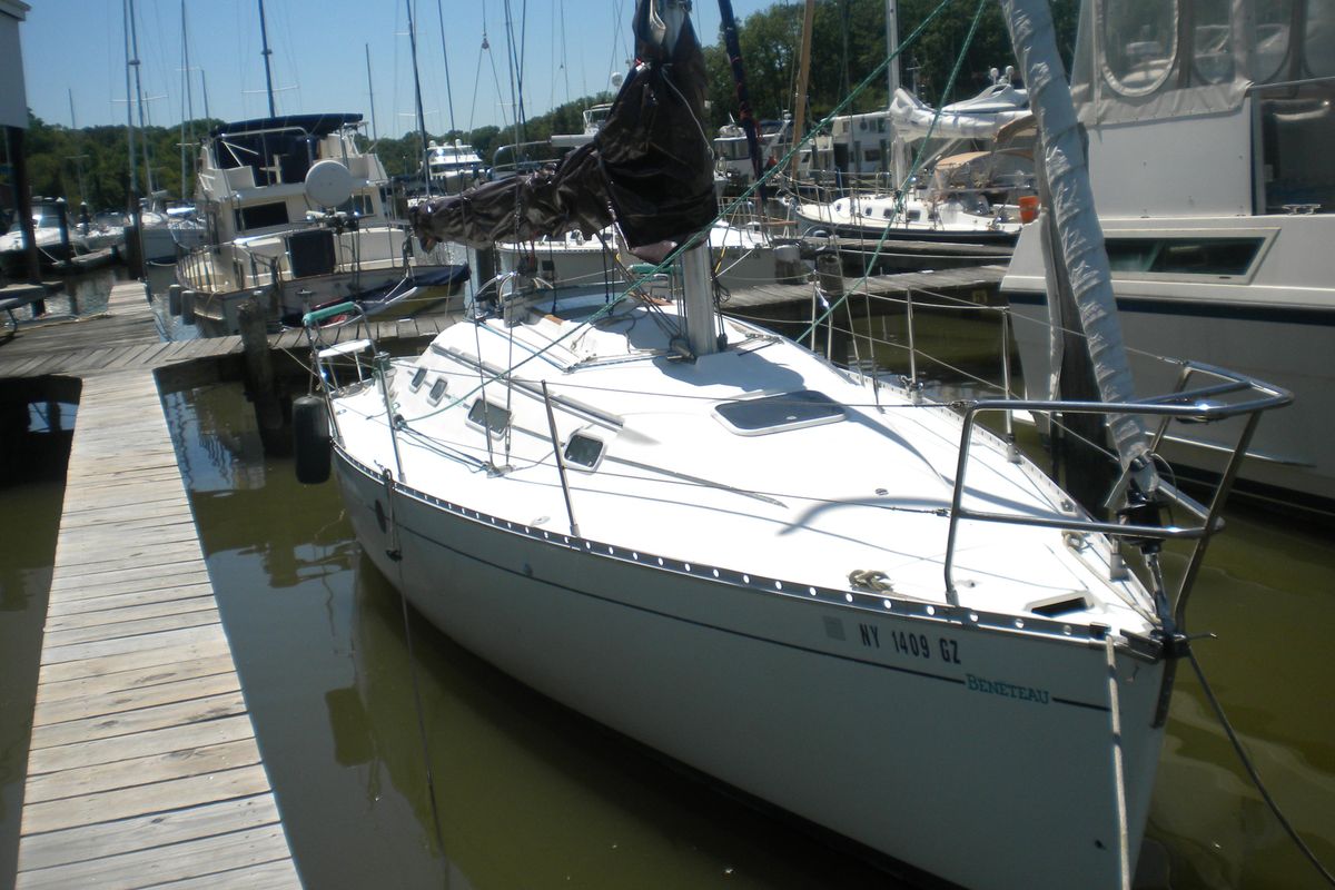 1994 Beneteau First 310