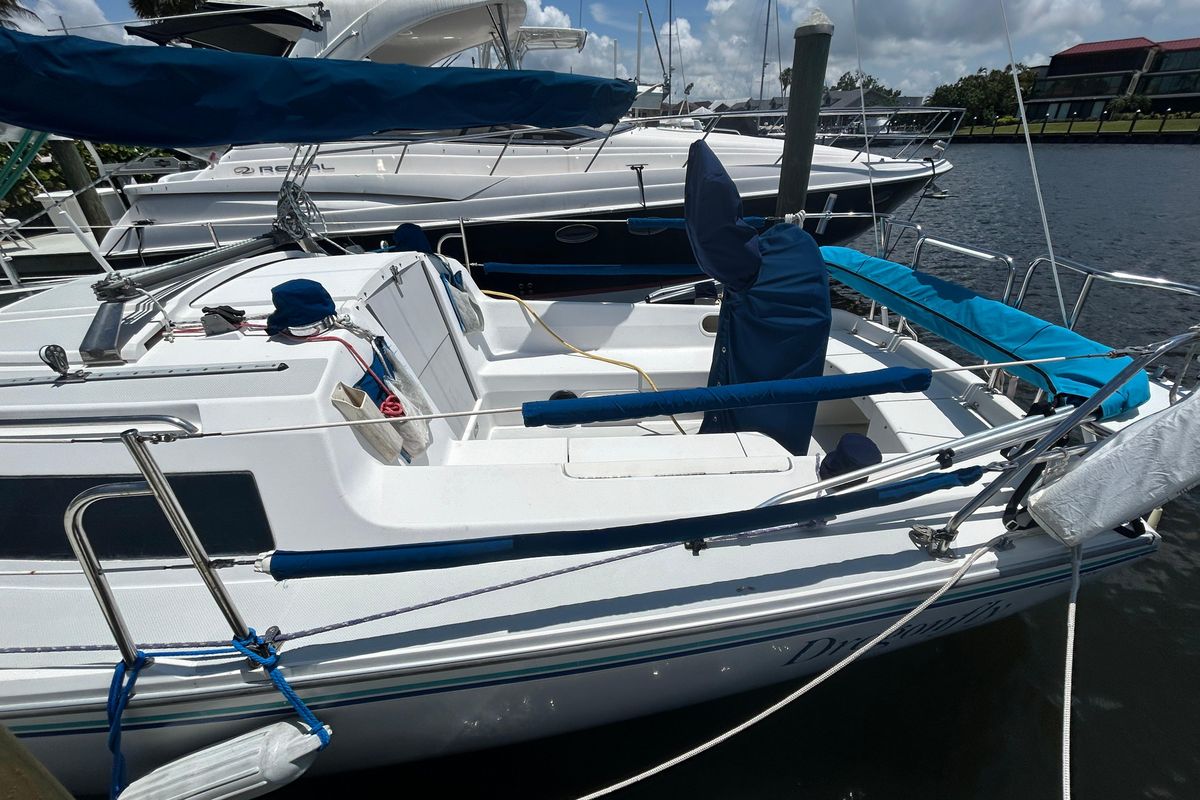 1994 Catalina 270