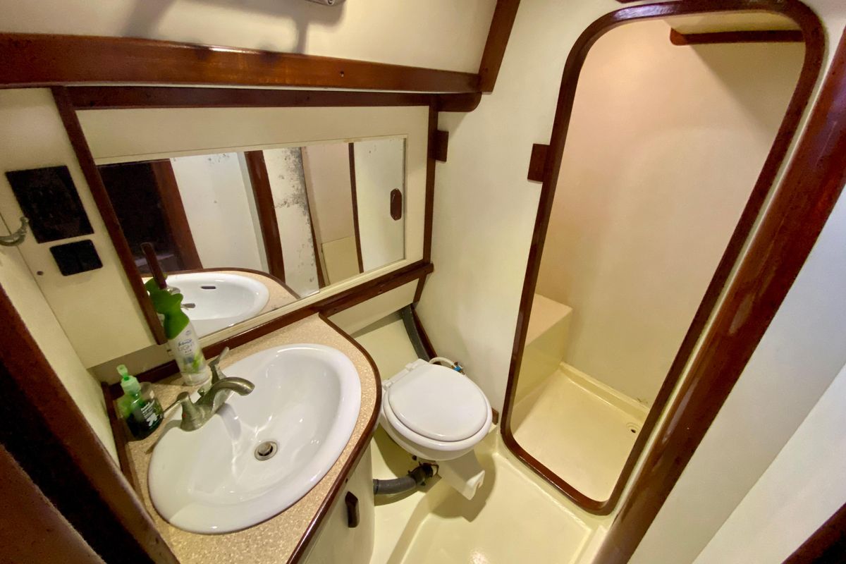 1985 Gulfstar Hirsch 45