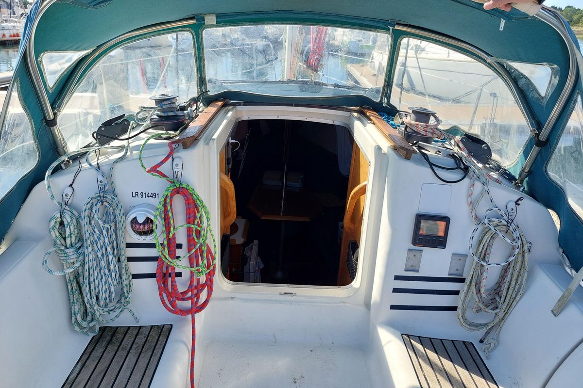 1996 Jeanneau Sun Odyssey 28.1