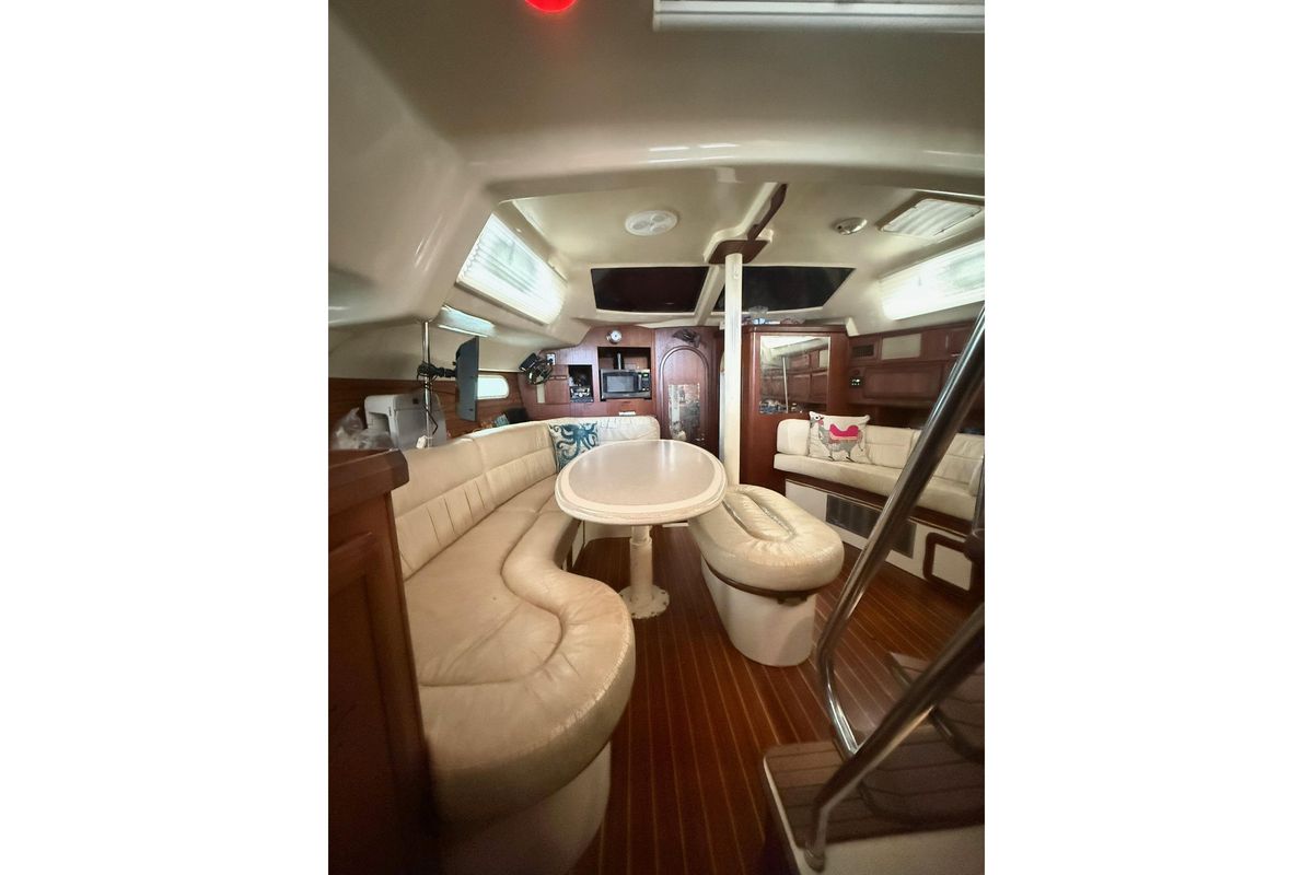 1996 Hunter Passage 42
