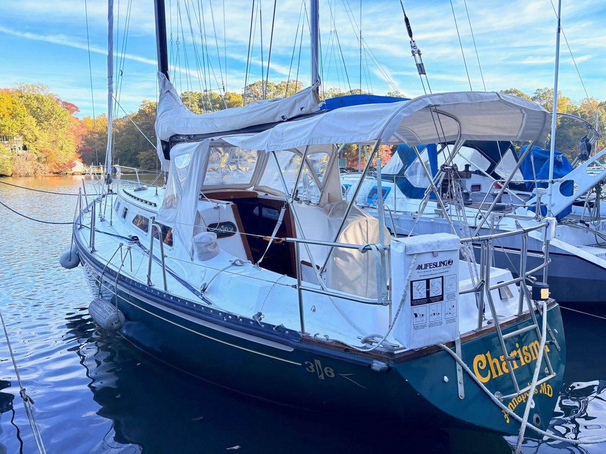 1978 Islander 36
