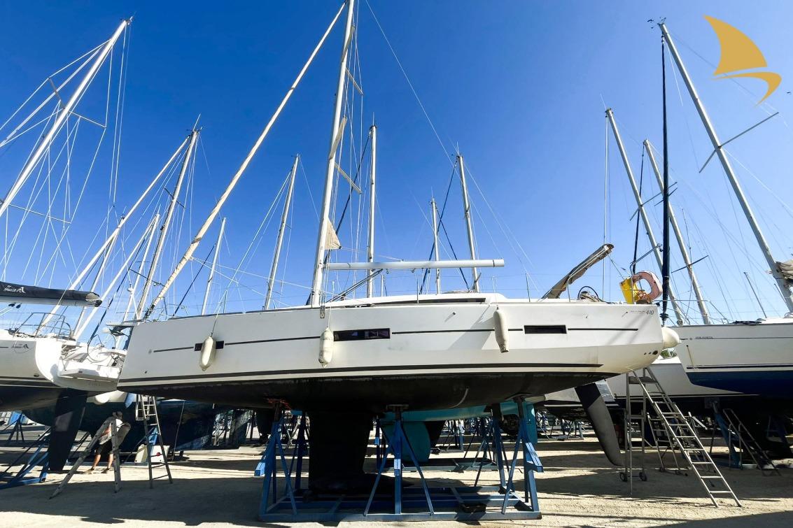 2015 Dufour 410 Grand Large for sale in Hyères, Var, France