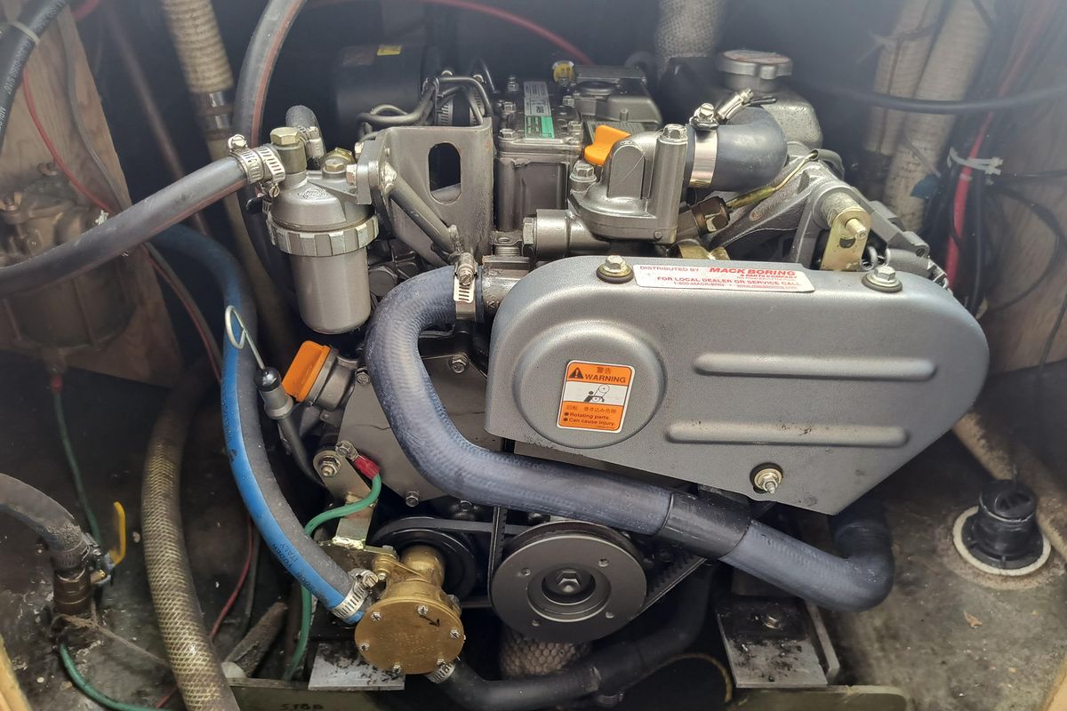 1971 Pearson 33
