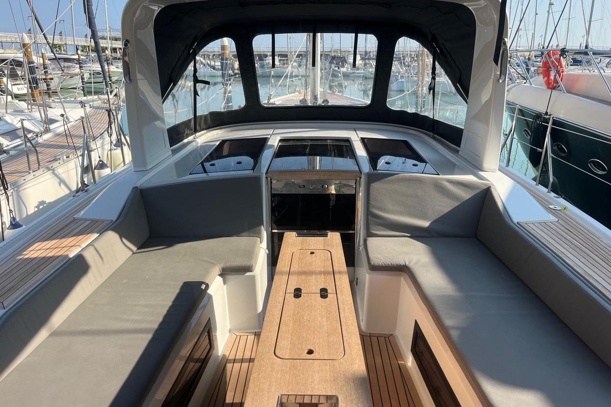 2023 Grand Soleil 42 LC