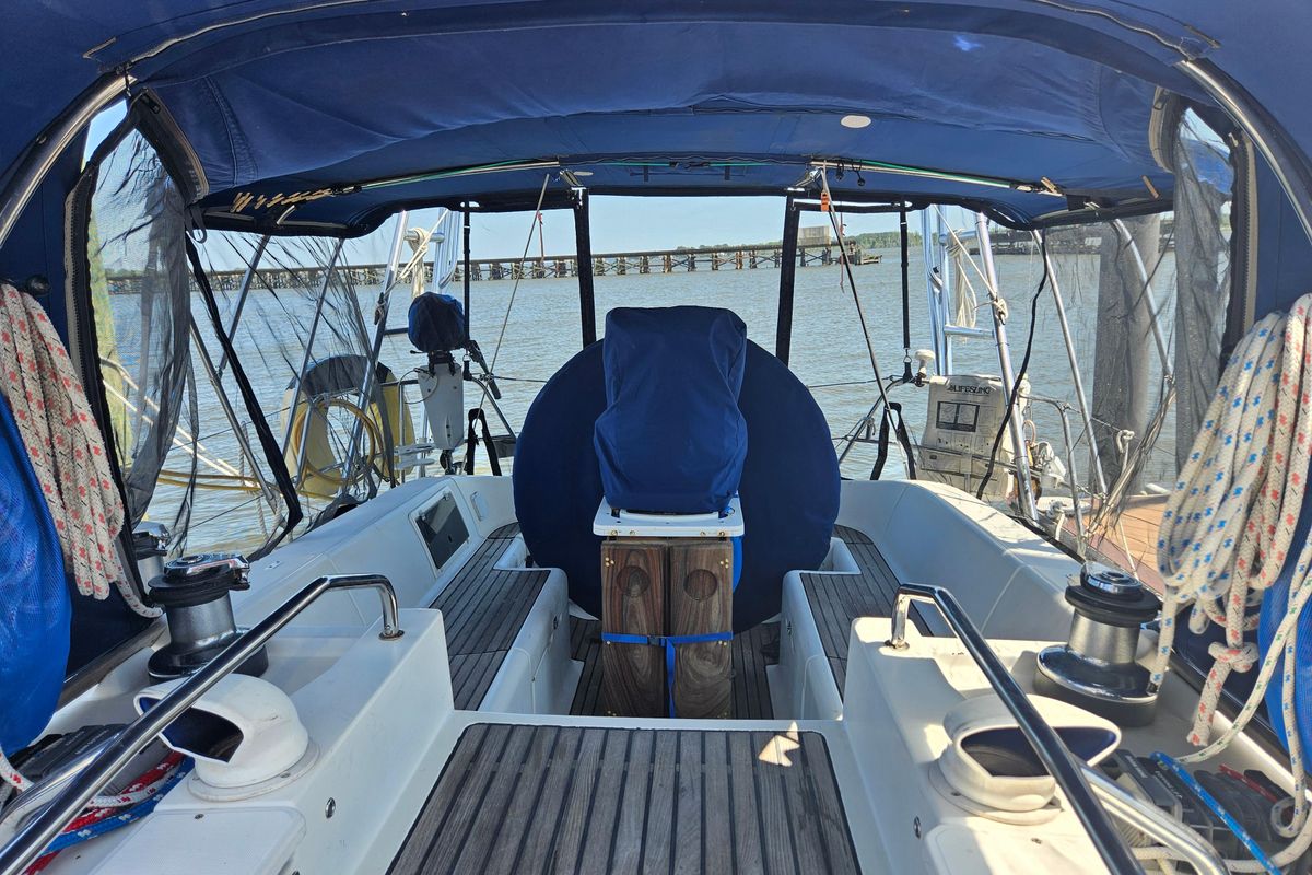 1993 Jeanneau Sun Odyssey 42.1