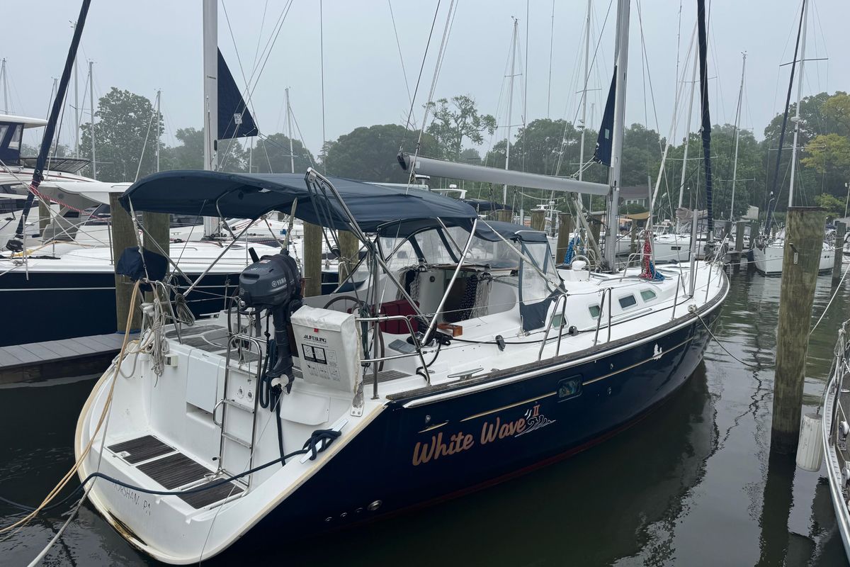 2004 Beneteau 473