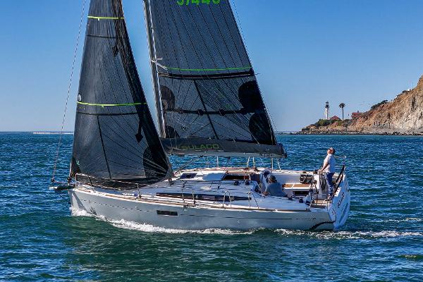 2015 Jeanneau Sun Odyssey 349 Boats