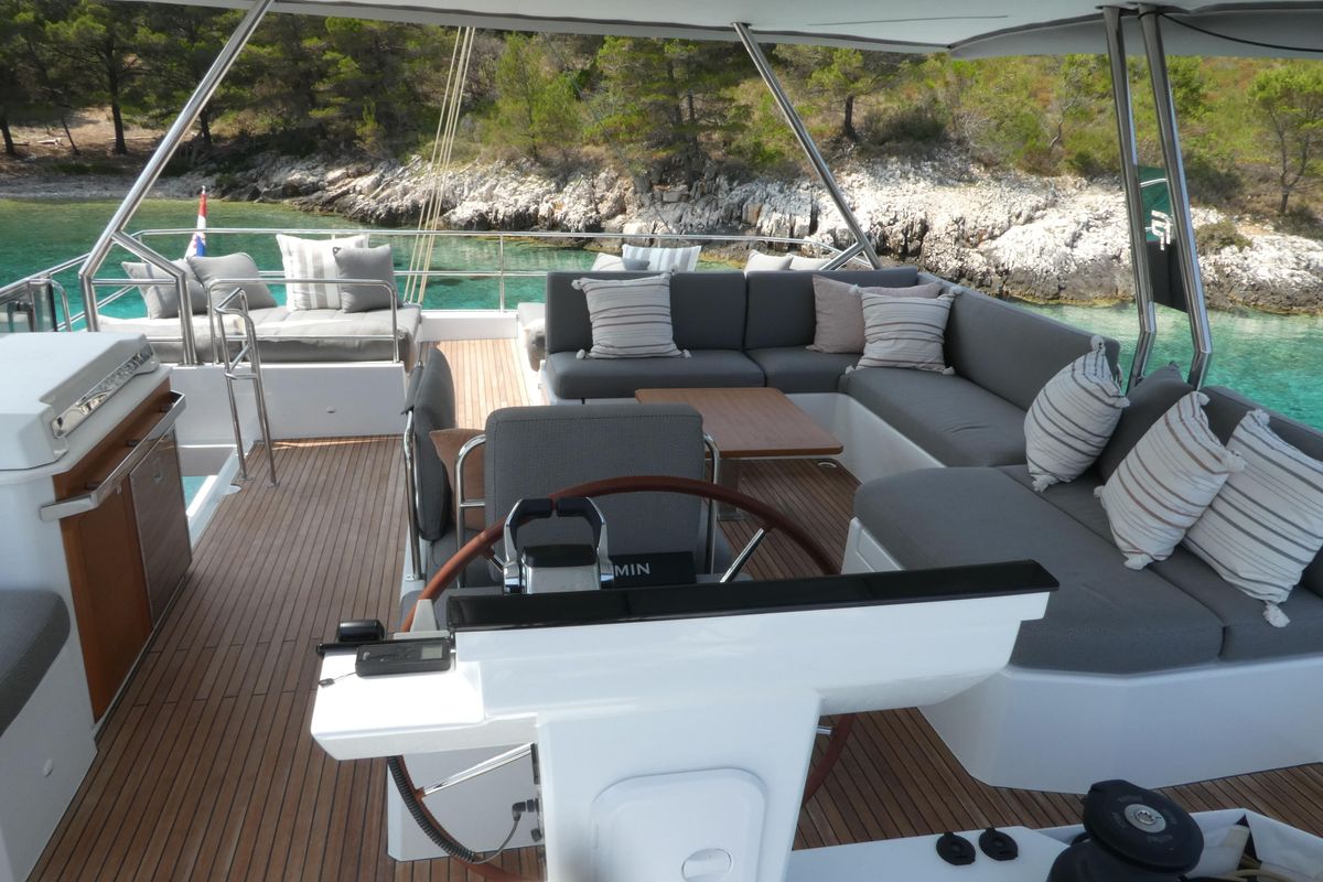 2025 Fountaine Pajot Samana 59