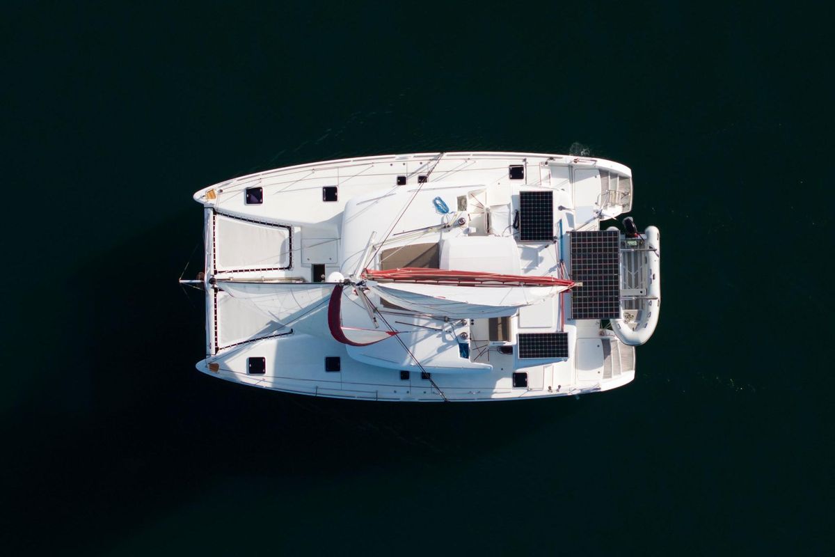 2011 Lagoon 450