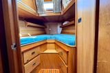 1970 Hinckley 38