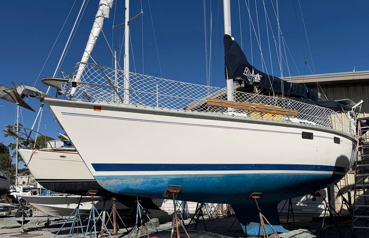 1996 Hunter 37.5 for sale in Oriental, North Carolina 37 ft