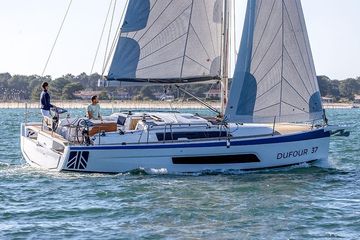2024 Dufour 37 Boats
