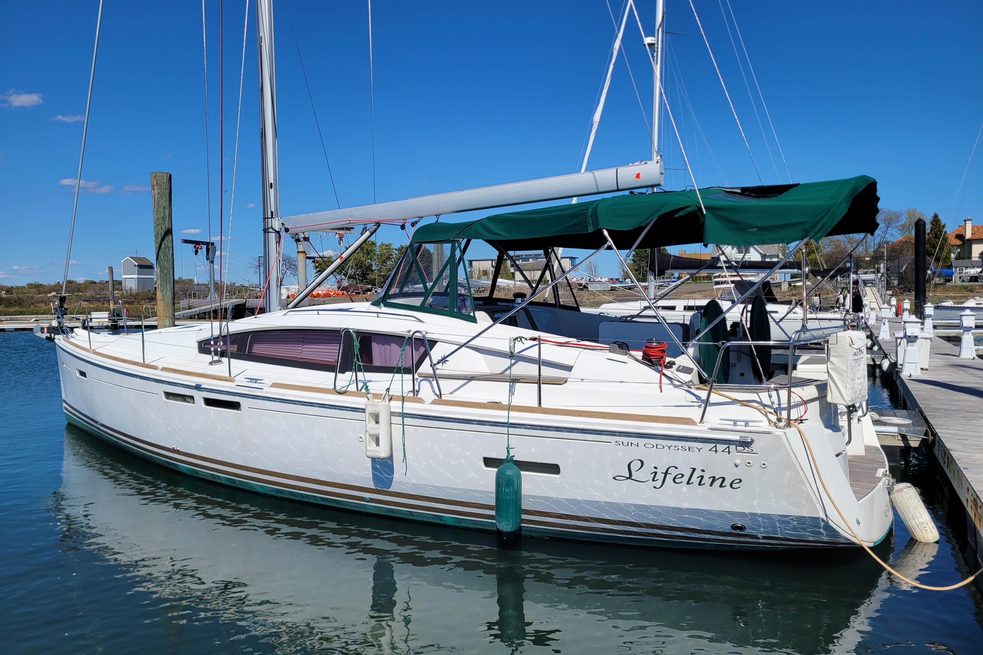 2017 Jeanneau Sun Odyssey 44 DS for sale in Westport, Connecticut