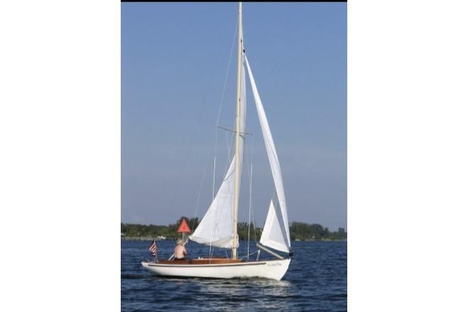 2003 Herreshoff Alerion 26