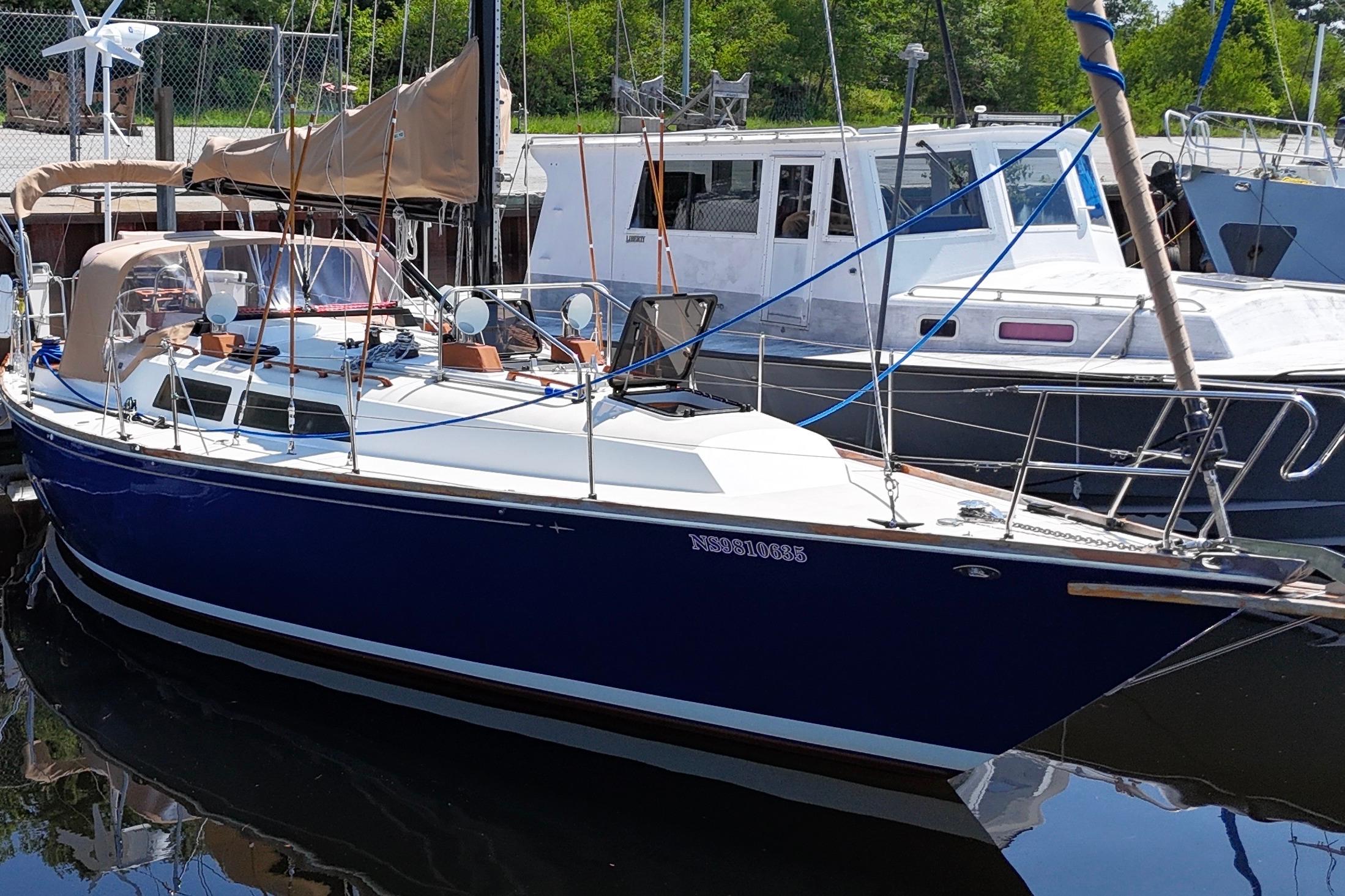 1981 C&C Landfall 38 for sale in Bridgewater, Nova Scotia, Canada