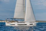 2027 Dufour 48