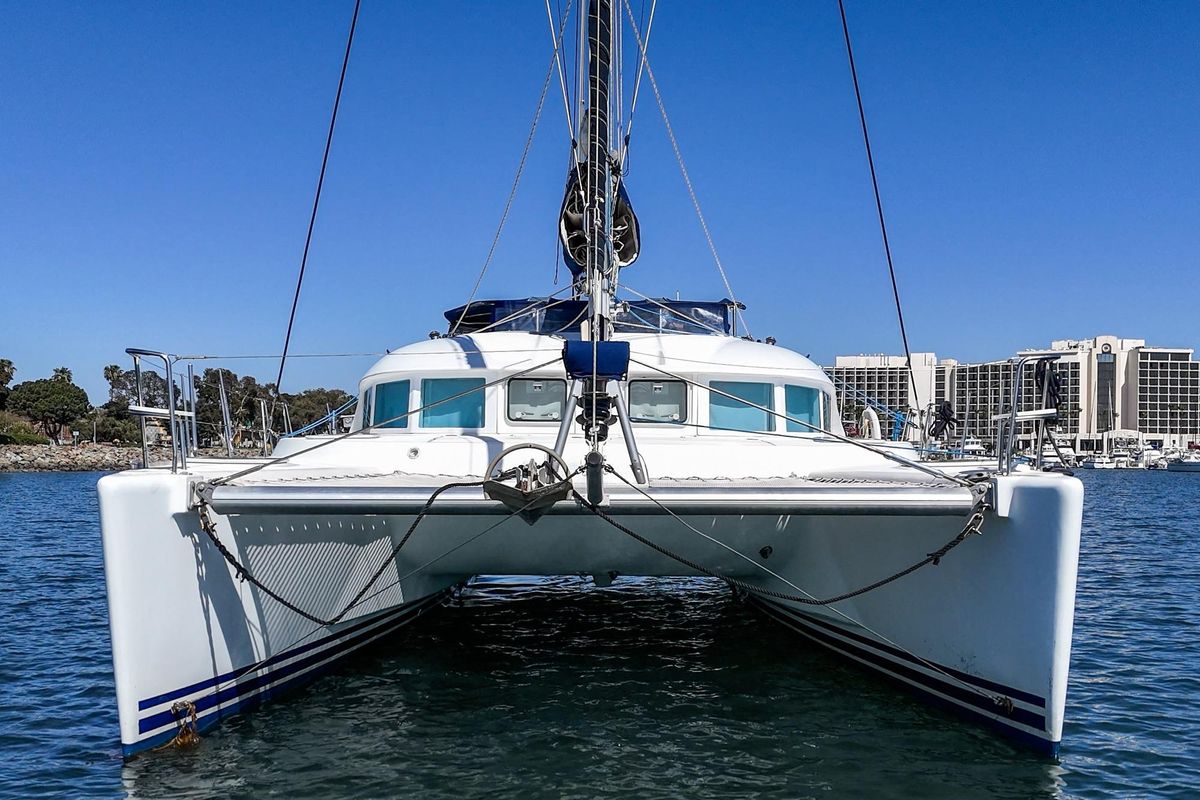 2004 Lagoon 380