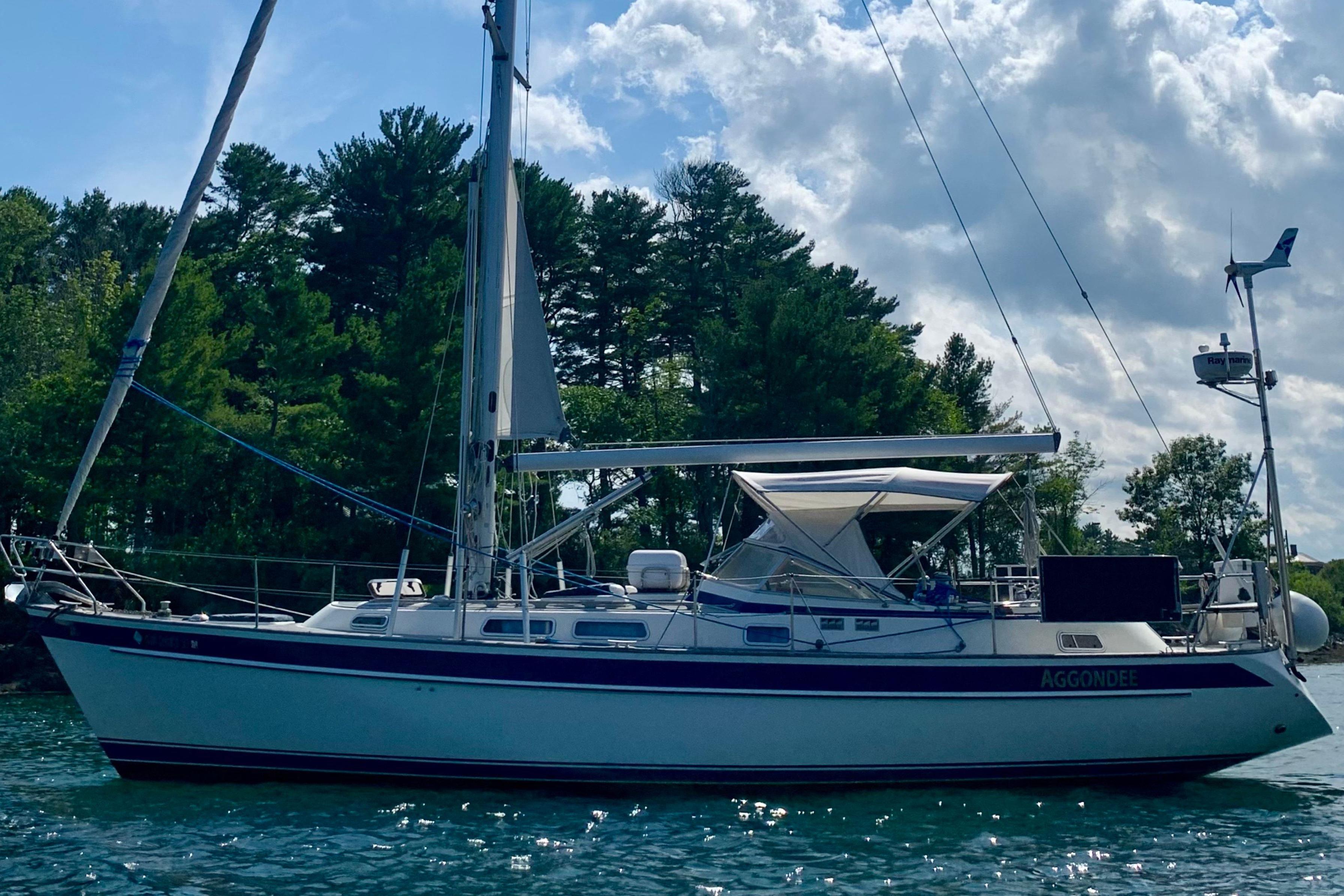 1997 Hallberg-Rassy 39