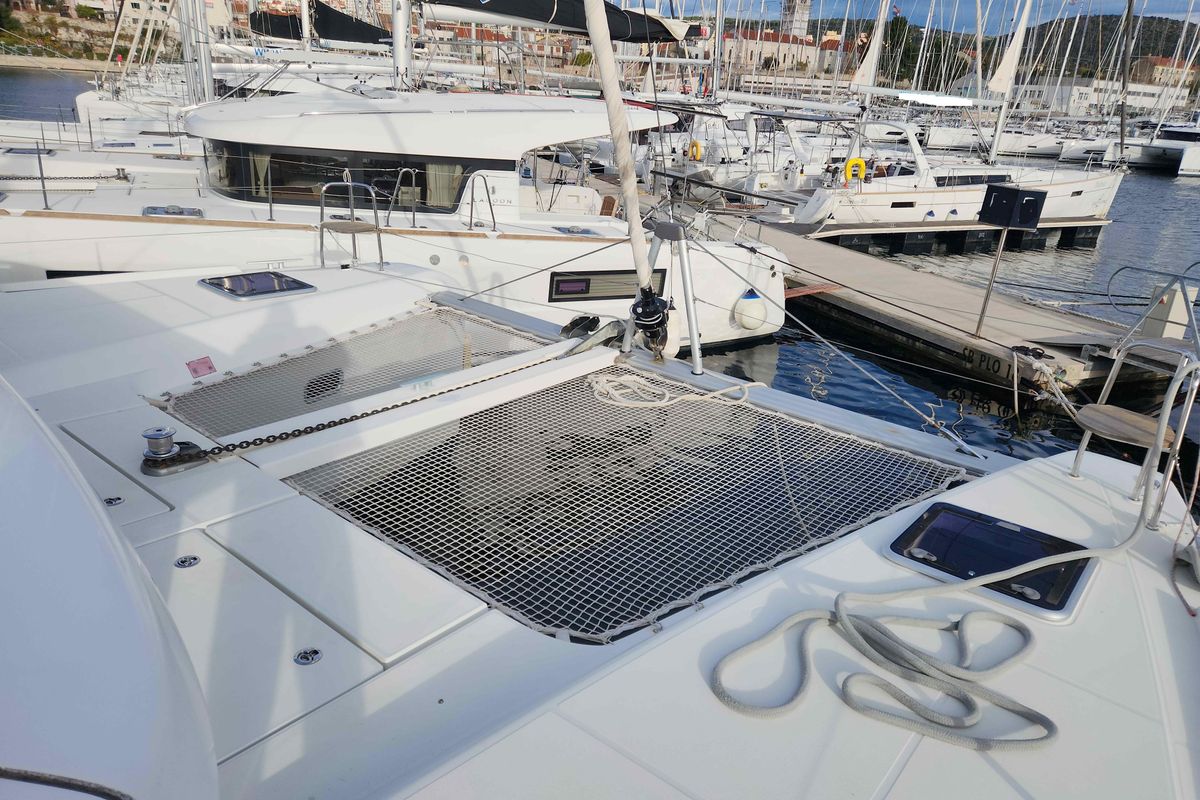 2017 Lagoon 42