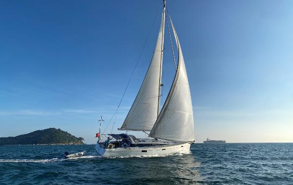 2017 Beneteau Sense 51 Boats