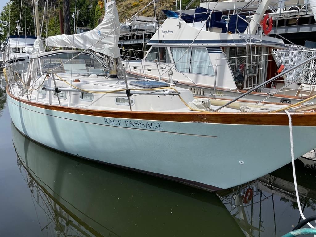 1973 Camper & Nicholsons 38