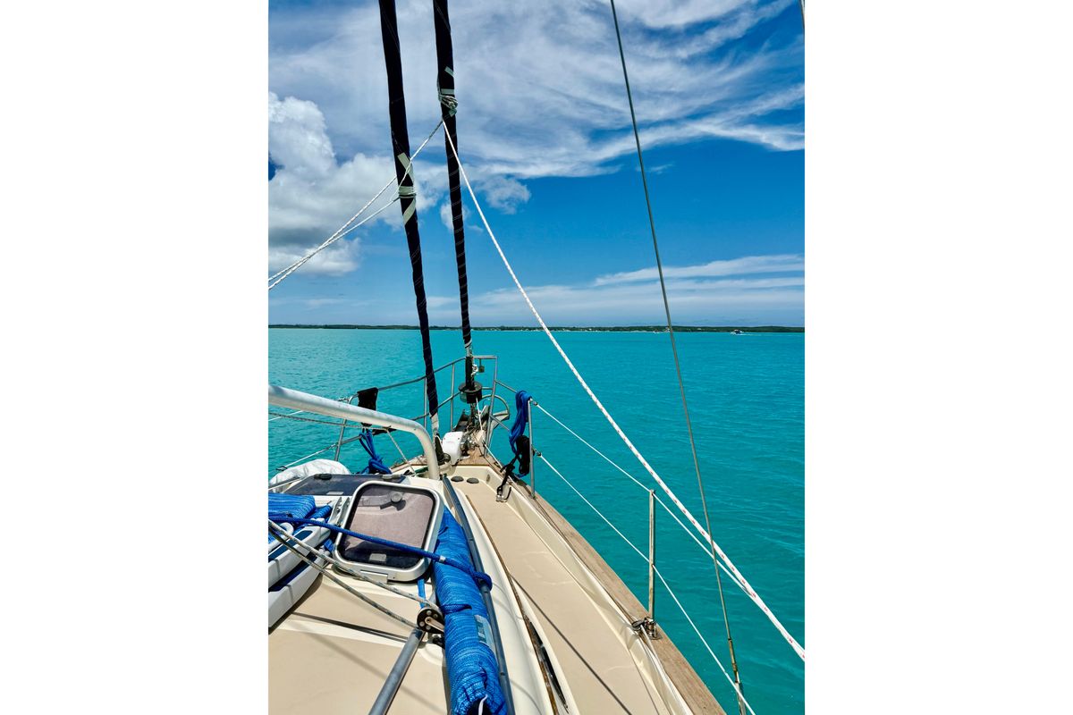 1998 Island Packet 350