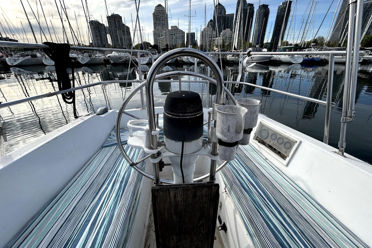 1986 Catalina 30