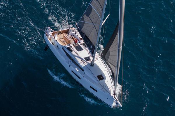 2024 Jeanneau Sun Odyssey 350 for sale in Vancouver, British Columbia, Canada