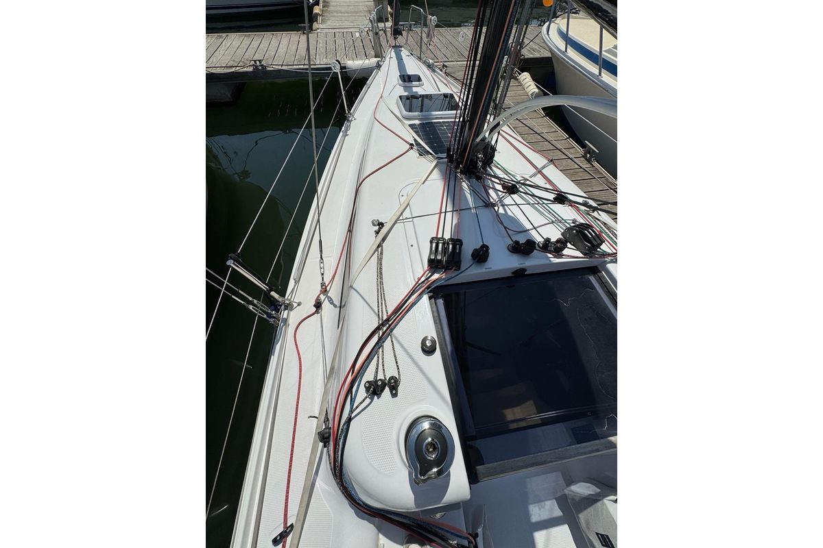 2024 Beneteau First 27