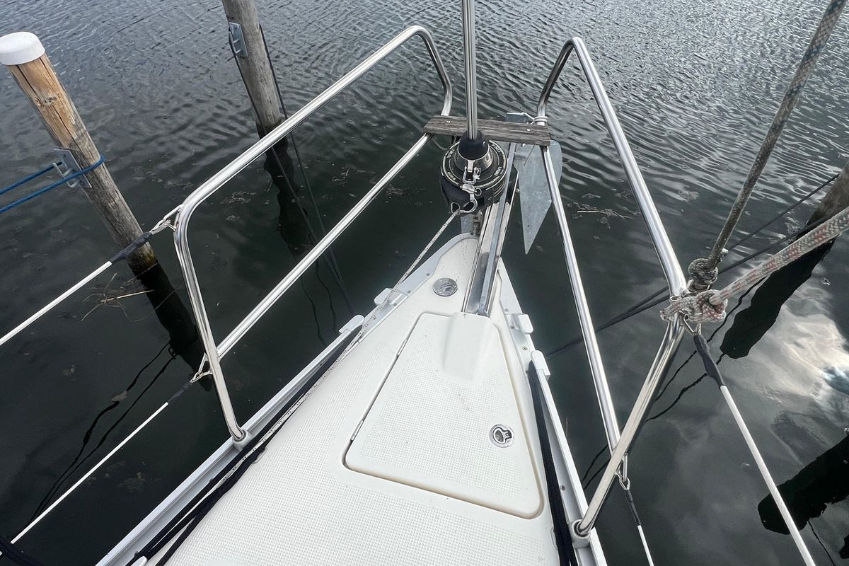 2010 Bavaria Cruiser 32