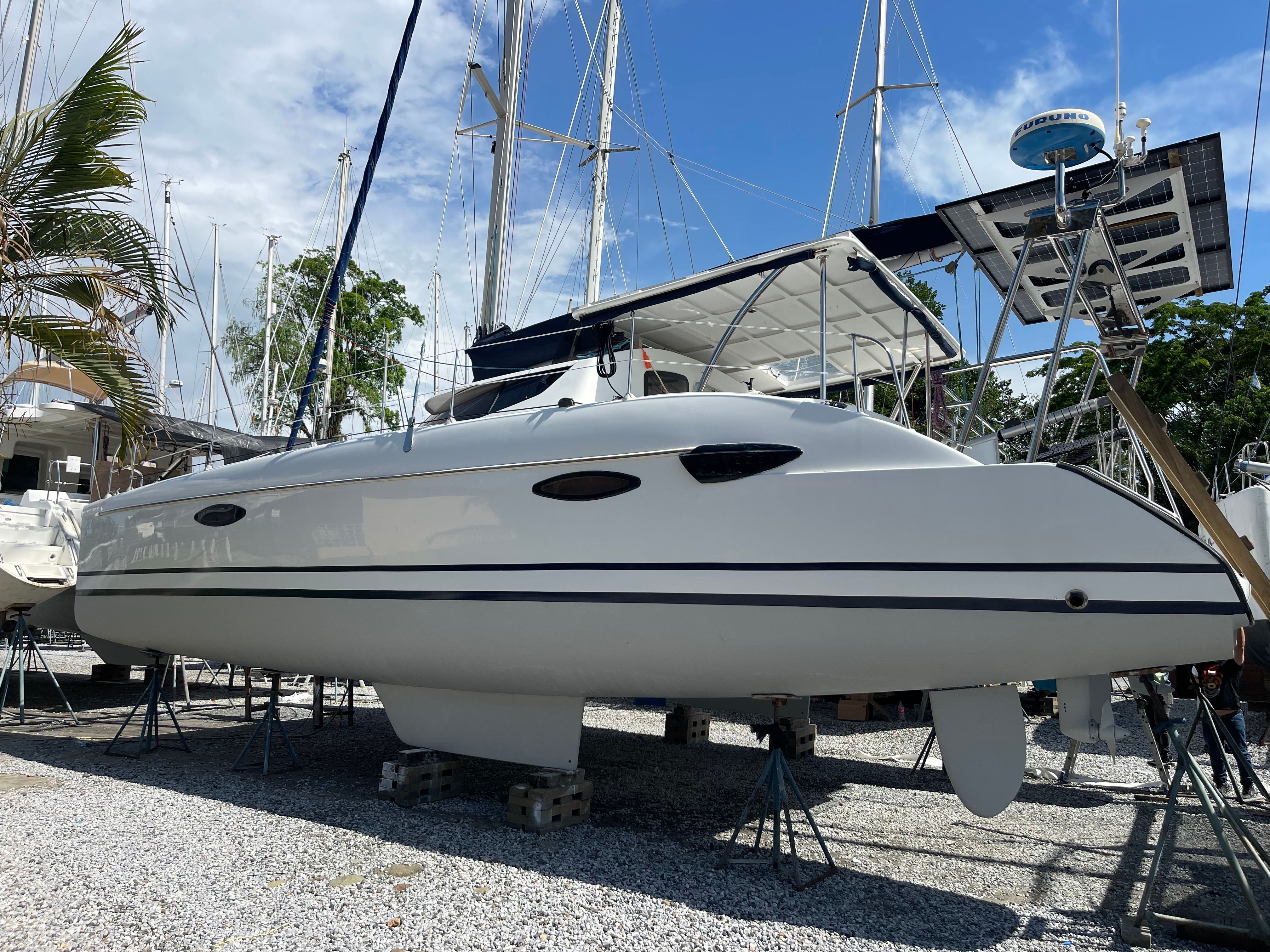 2005 Fountaine Pajot Lavezzi 40 for sale in Livingston, Guatemala