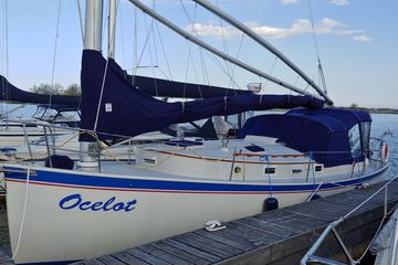 1984 Nonsuch 30 Ultra Boats