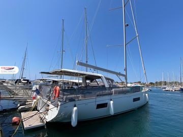 2025 Beneteau Oceanis Yacht 60 Boats