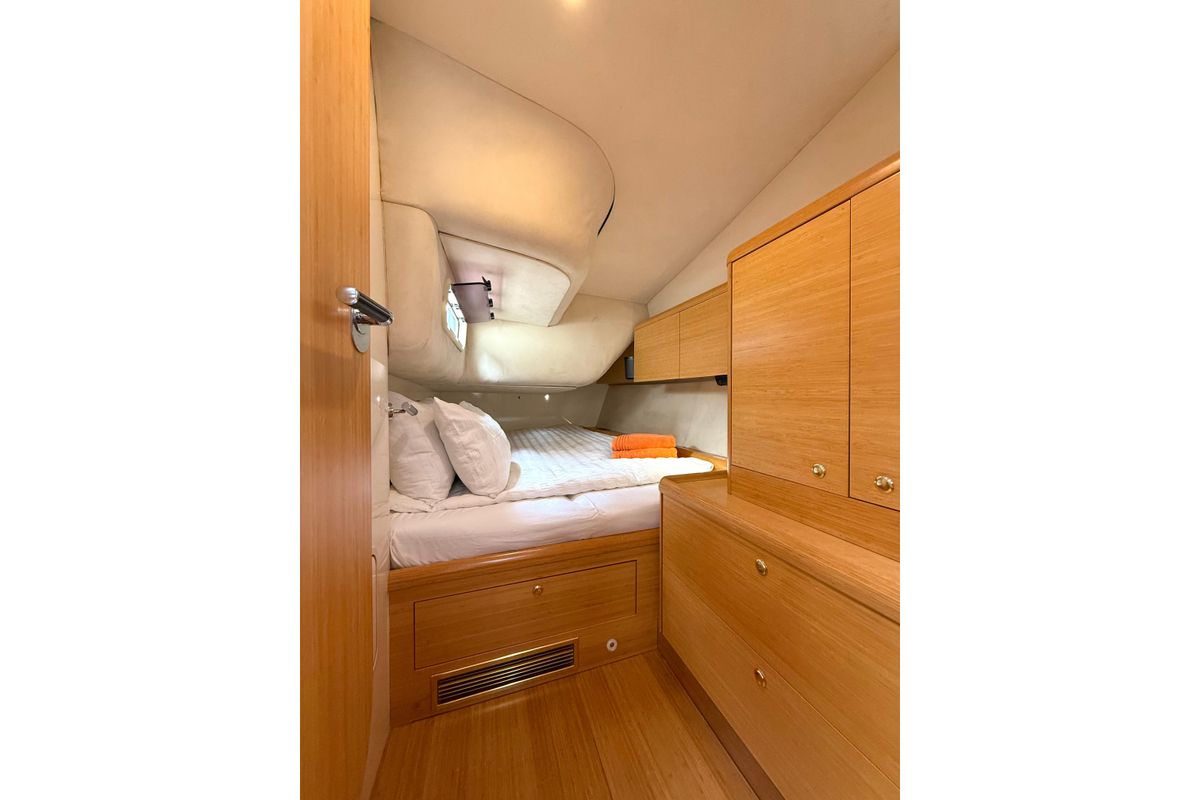 2009 Shipman 63 for sale in Ipswich, Suffolk, United Kingdom 63 ft