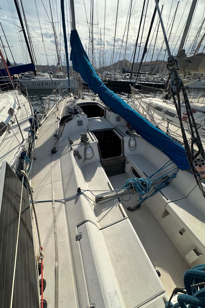 1987 Jeanneau Selection 37